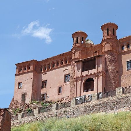 Hospederia Palacio Papa Luna 伊柳埃卡 外观 照片
